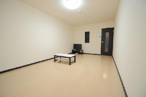 居室・リビング　同タイプ物件の写真になります。物件の仕様が異なる場合あり。