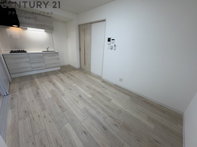 居室・リビング　エアコン付きで初期費用を抑えられます☆