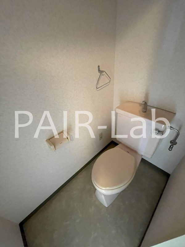 トイレ　同物件別部屋の参考写真です。