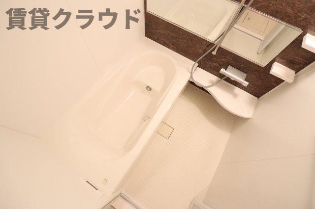 バス・シャワールーム　お風呂で日々の疲れを落としましょう