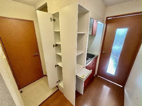 玄関　設備・仕様は号室により異なる為、現状を優先いたします。