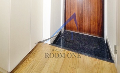 玄関　玄関です。