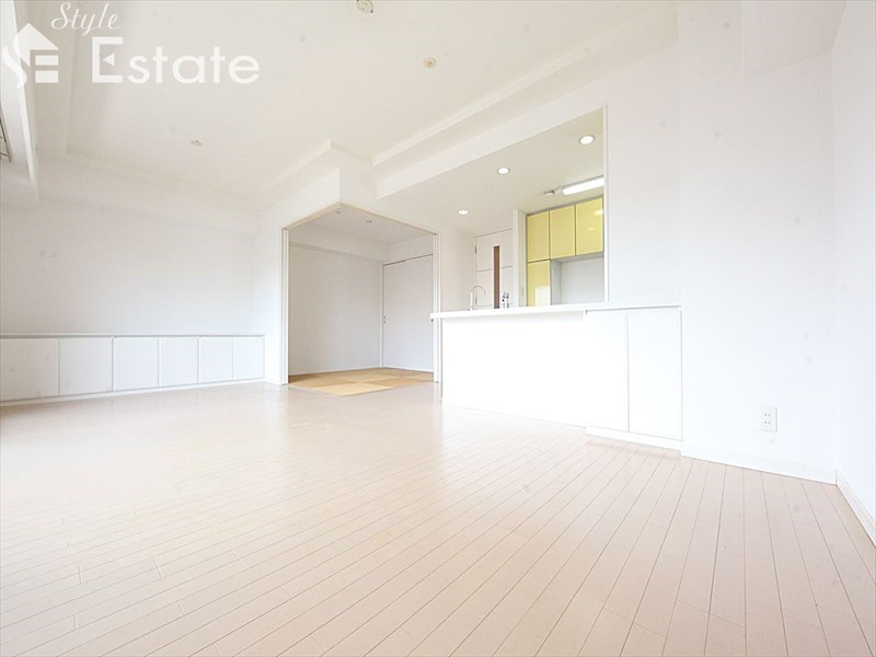 居室・リビング　リビング