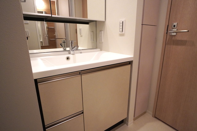 洗面設備　※写真は同タイプ住戸です。