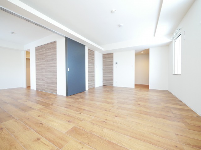 居室・リビング　日当たり良好♪