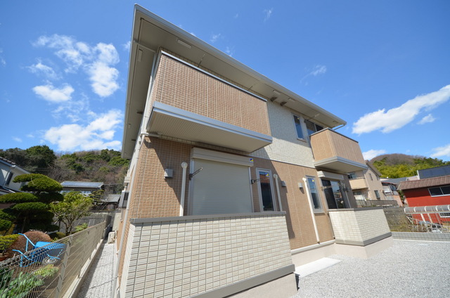 建物外観　★便利な立地、居心地の良い物件です★