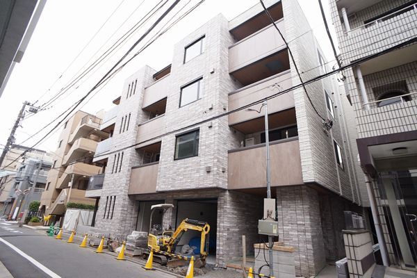 建物外観　積水ハウス施工の賃貸住宅『シャーメゾン』～ケーズコート下目…