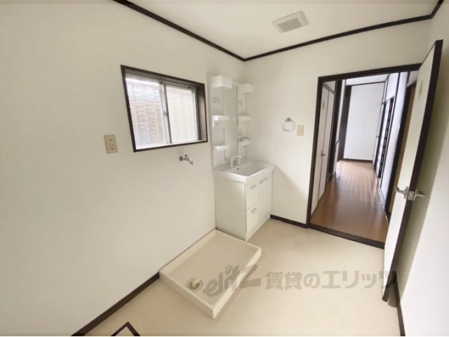 その他部屋・スペース　洗濯機置場