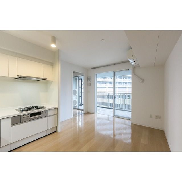 居室・リビング　別タイプ部屋　参考写真です