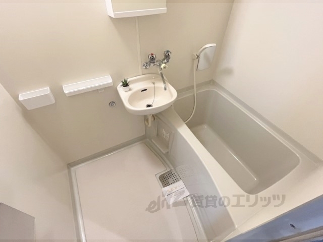 バス・シャワールーム　バス