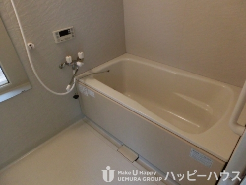 バス・シャワールーム　※別部屋のため参考画像です。