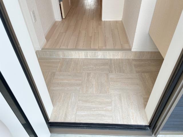 玄関　玄関（イメージ）