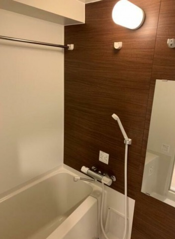 バス・シャワールーム　バス