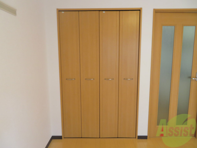 収納　こちらが収納です。中の様子は後ほどお楽しみに