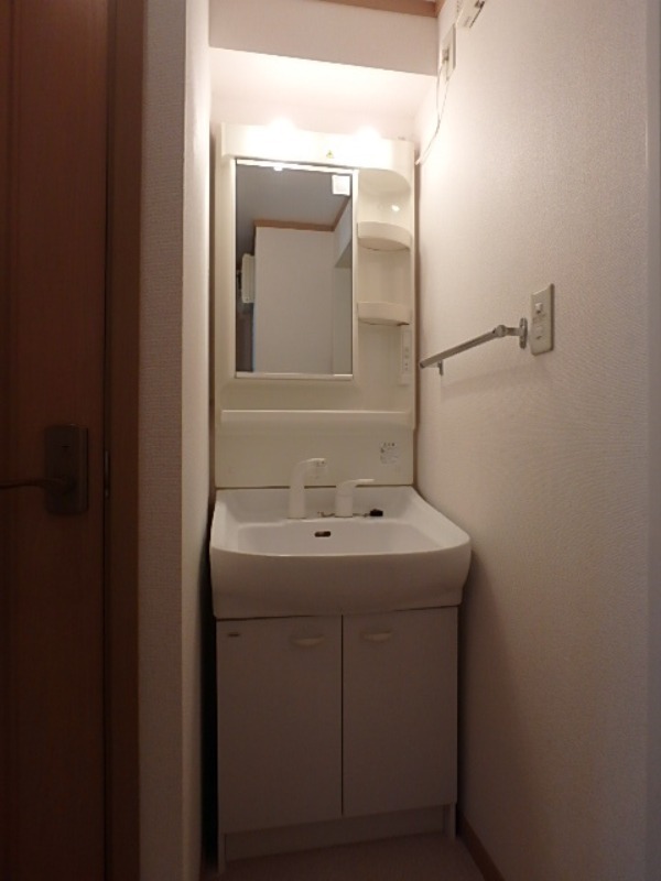 洗面設備　図面と現状に相違がある場合には現状を優先