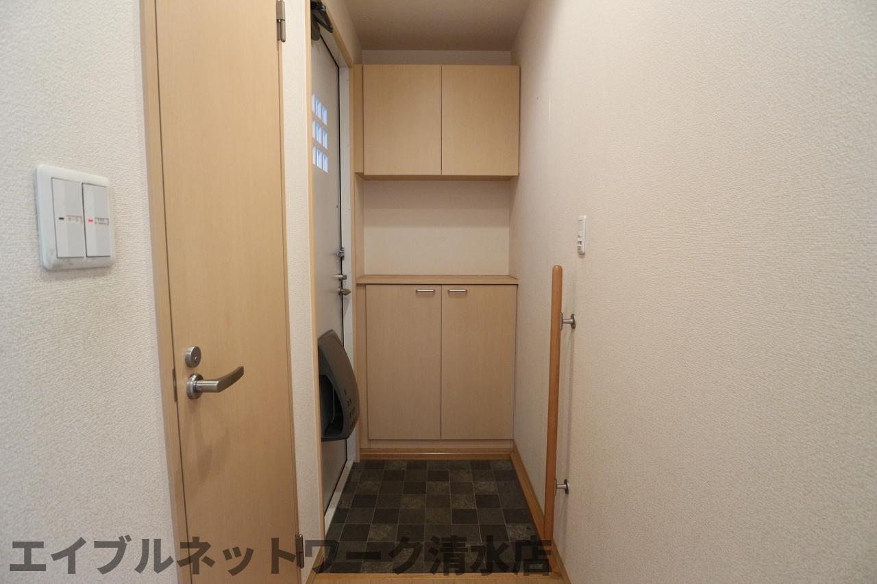 玄関　同物件同タイプ