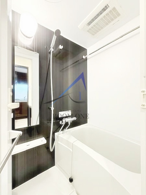 バス・シャワールーム　お風呂です。