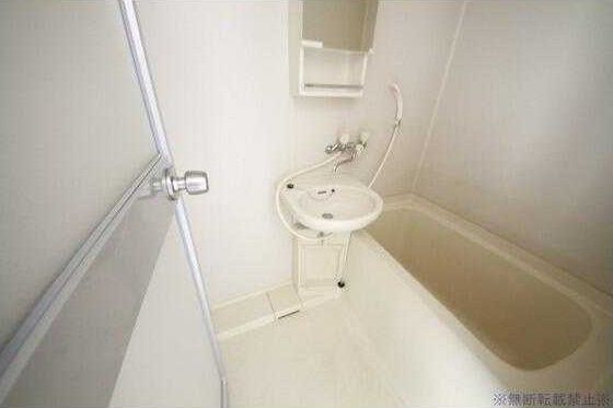 バス・シャワールーム　★お部屋探しはタウンハウジング高幡不動店まで★