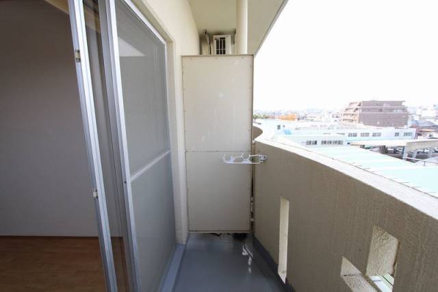 バルコニー　※別号室の写真です