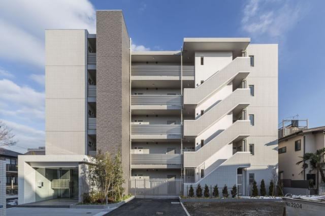 建物外観　外観タイル張りです