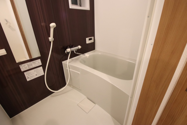 バス・シャワールーム　※別室の参考写真の為、現況優先です。