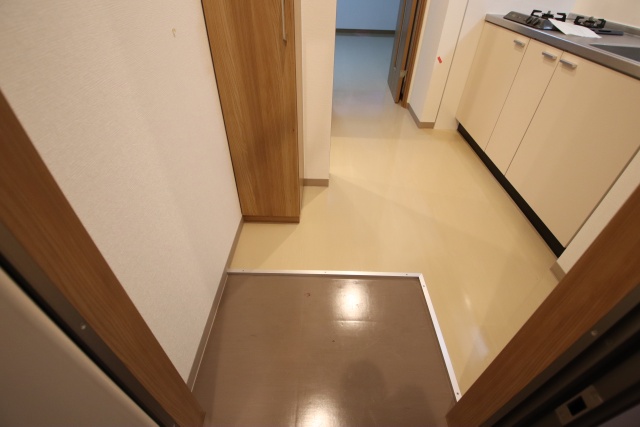 玄関　※別室の参考写真の為、現況優先です。