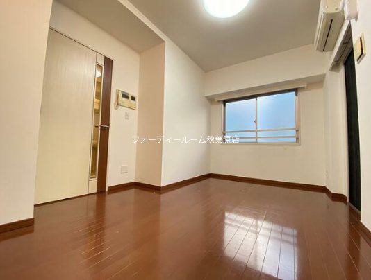 居室・リビング　《見学予約受付中》設備充実分譲賃貸マンション！