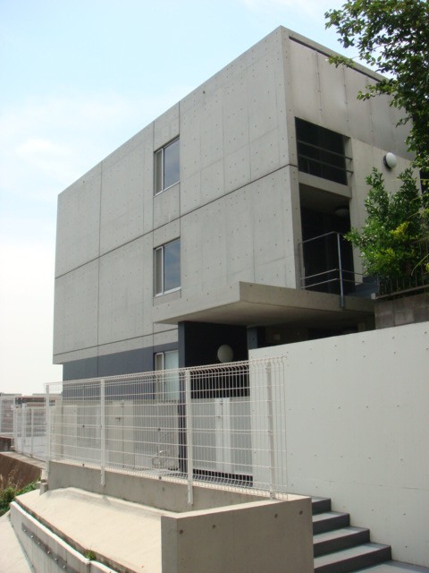 建物外観　＊建物外観＊２０１８年１月撮影