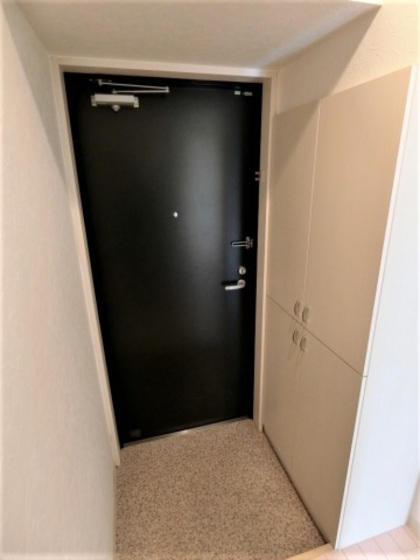 玄関　※別の部屋の写真です
