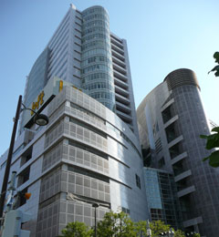 ホームセンター　SWENナディアパーク栄店（ホームセンター）まで581m