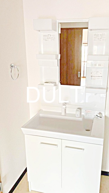 洗面設備　洗面所です。