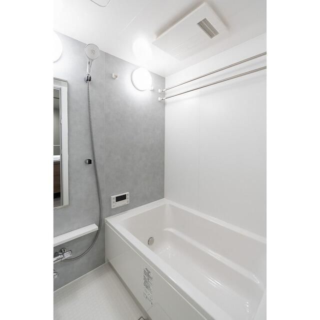 バス・シャワールーム　※別部屋参考写真