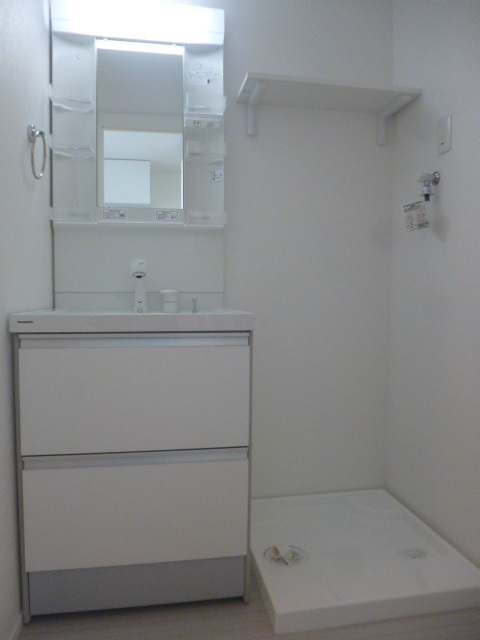 洗面設備　※写真は同タイプ同モデルを使用