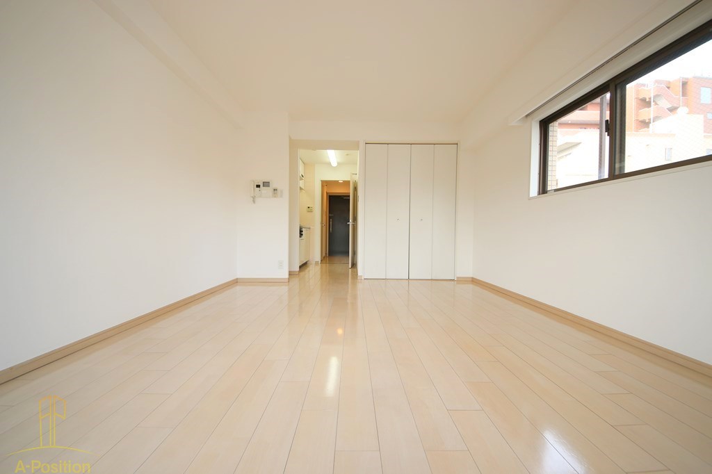 居室・リビング　KAISEI本町東