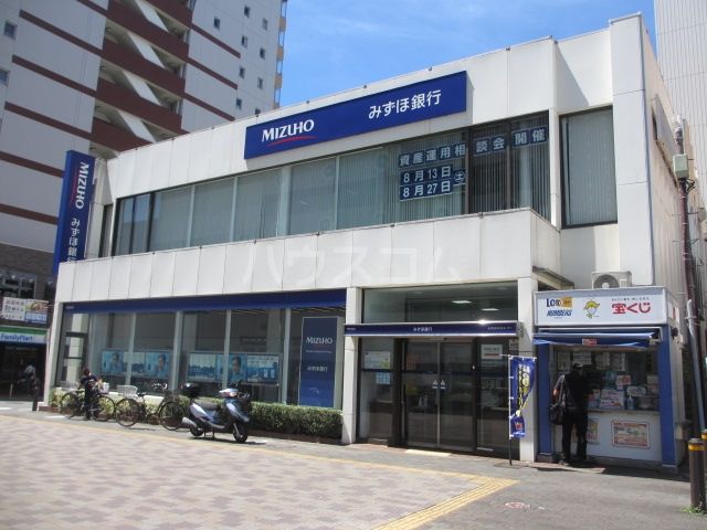 銀行　みずほ銀行　湘南台支店（銀行）まで355m