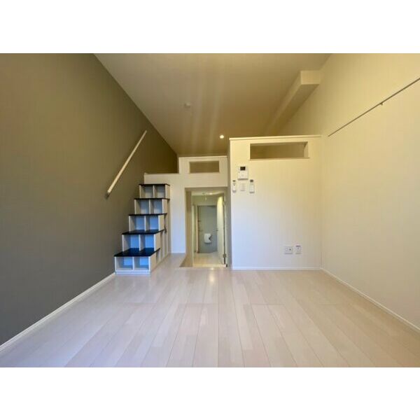 居室・リビング　同シリーズの写真です。