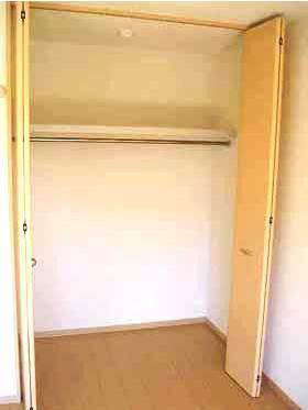 収納　クローゼット