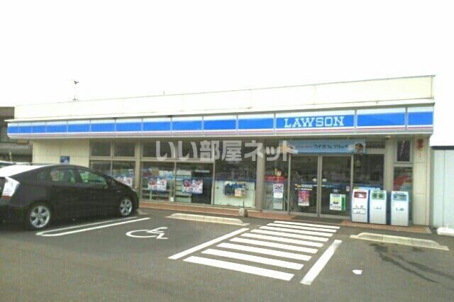 コンビニ　ローソン 高松香西北町店（コンビニ）まで657m