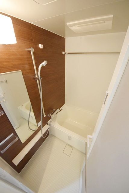 バス・シャワールーム　レジディア板橋　板橋区板橋1丁目