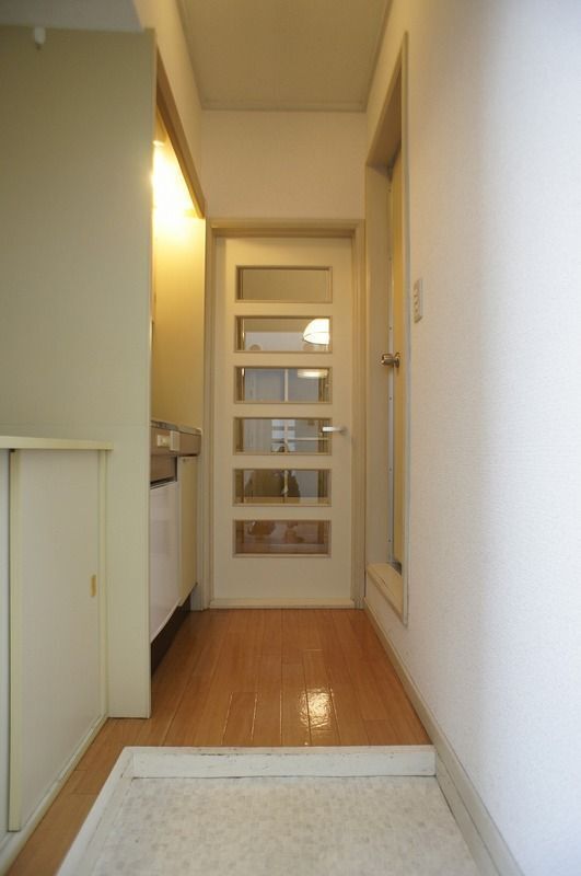 玄関　別号室の参考写真