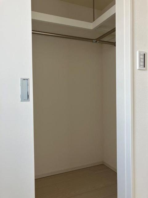 収納　洋室約６．０帖ウォークインクローゼット