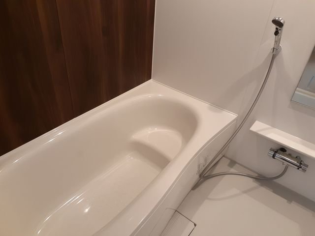 バス・シャワールーム　きれいなお風呂です