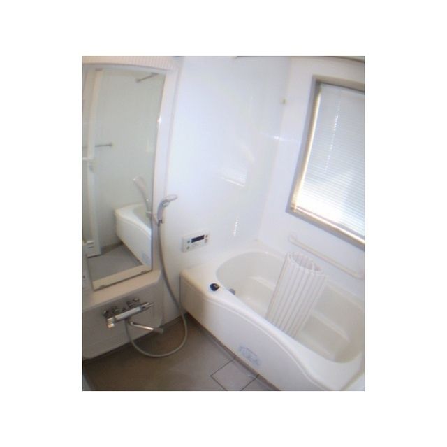 バス・シャワールーム　☆ゆっくりくつろげるお風呂☆