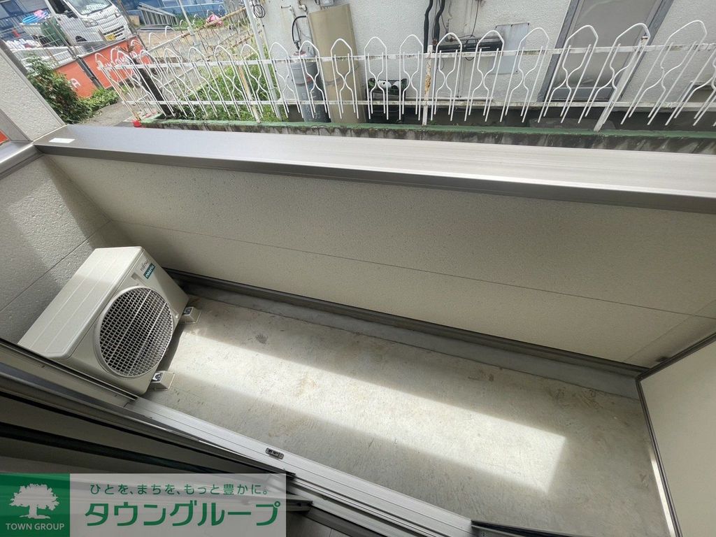 バルコニー　バルコニー