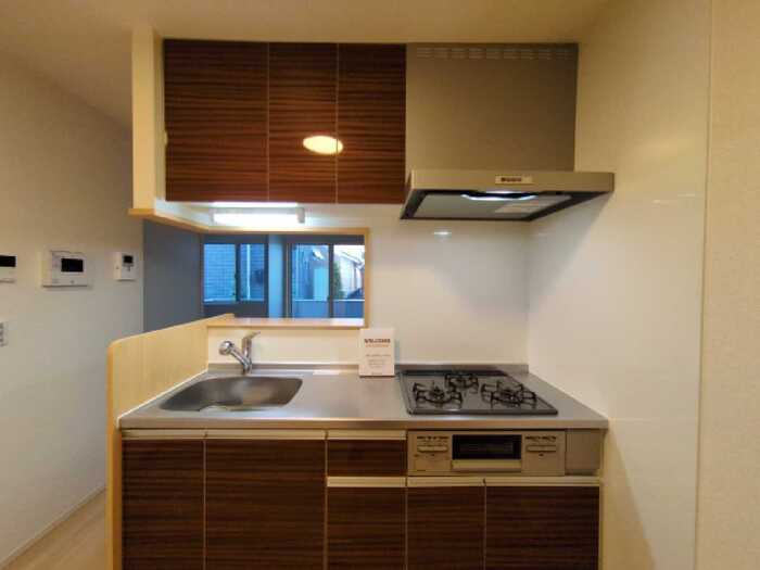 キッチン　※他部屋写真です