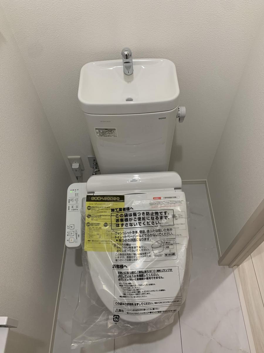 トイレ　落ち着いたトイレです