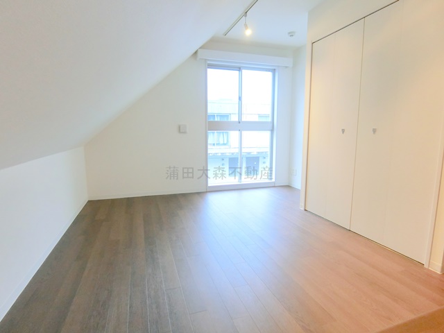 その他　洋室6.8帖