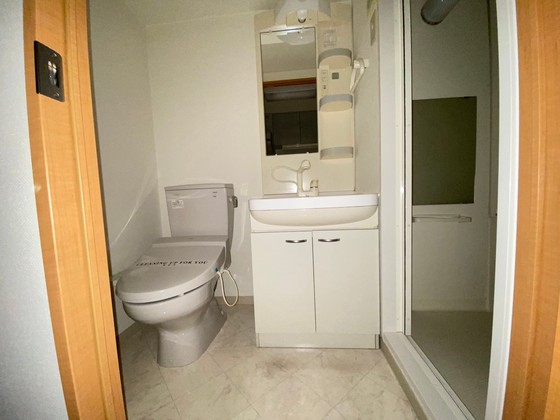 トイレ　※別部屋の写真です