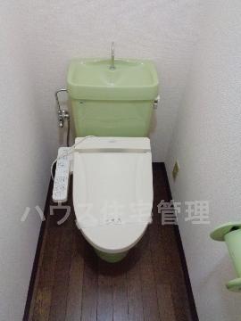 トイレ　シャワー付トイレ