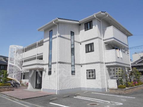 建物外観　外観写真（昼）